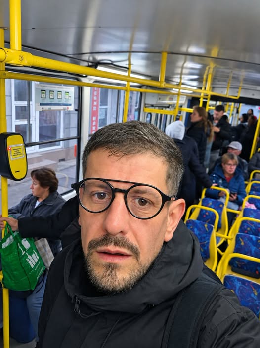 Ploieștiul ar putea avea o zi pe săptămână cu transport public gratuit. „Vinerea Verde”, propusă de Dragoș Măchițescu, directorul SGU, va fi analizată de TCE