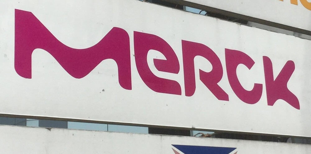 Companii farmaceutice anchetate de Consiliul Concurenței pentru că ar fi refuzat să colaboreze direct cu distribuitorul din grupul DONA