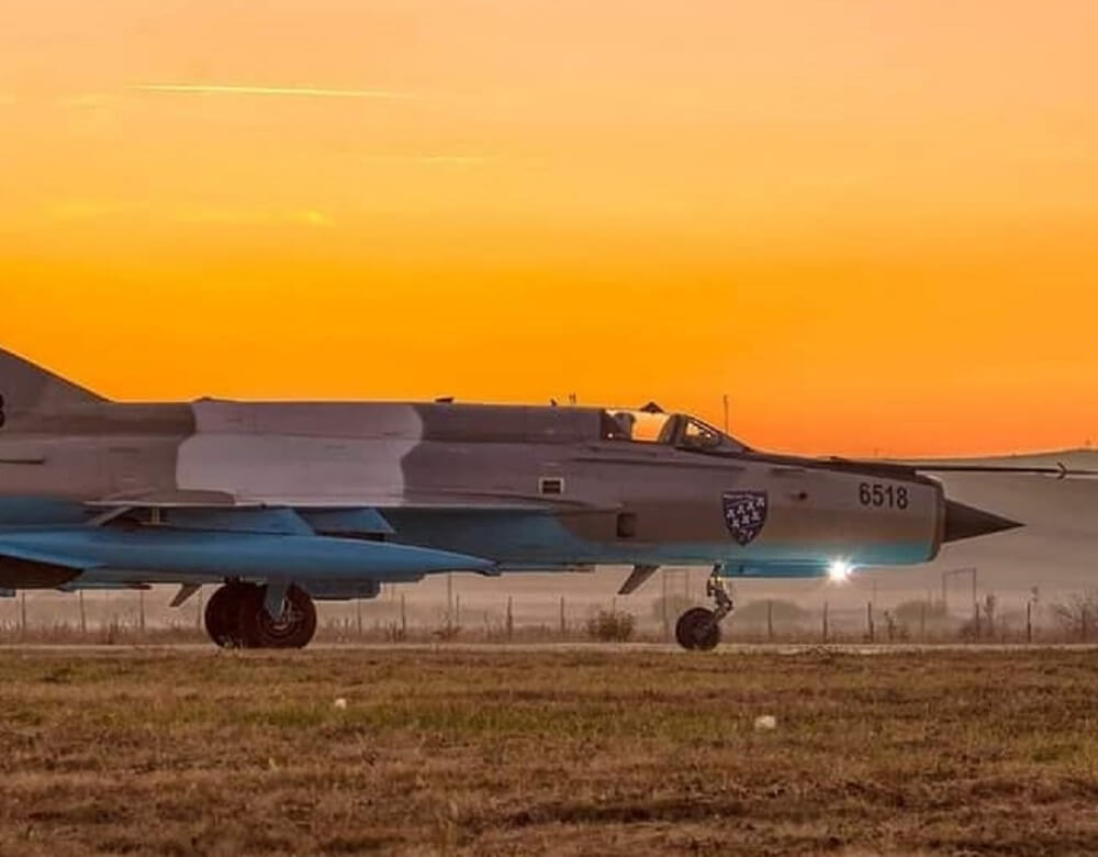 Cum au stricat niște “băieți deștepți” MiG-urile Armatei Române