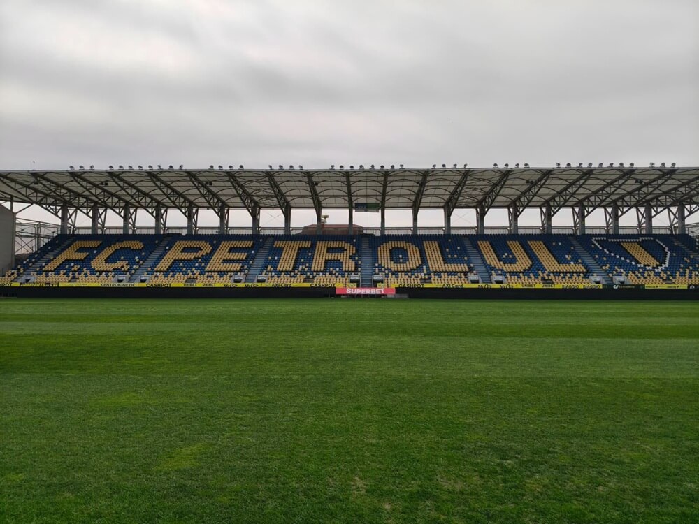 Petrolul va juca sambata pe Ilie Oană